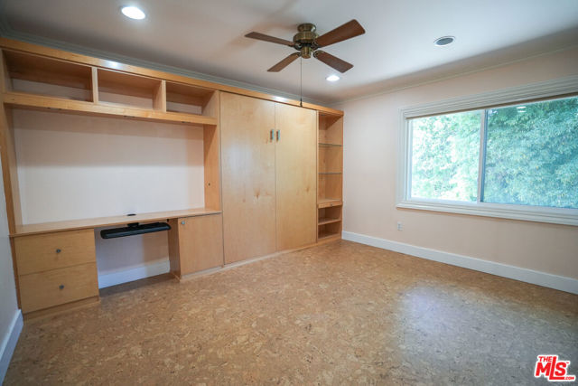 19616 Pine Valley Avenue, Porter Ranch CA: https://media.crmls.org/mediaz/79971de4-d092-4b48-bc5d-03ff31944e16.jpg