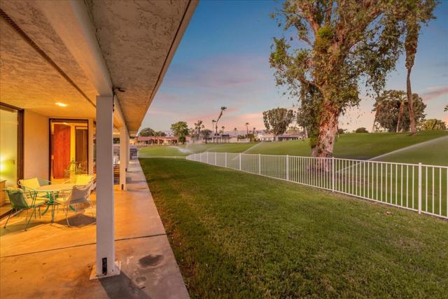 79100 Barwick Place, Bermuda Dunes CA: https://media.crmls.org/mediaz/79974d93-d88b-41bf-a3b3-51e15b2d878b.jpg