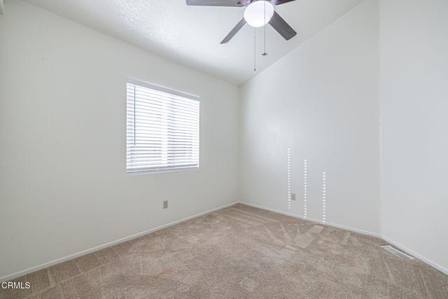 Detail Gallery Image 33 of 50 For 20046 Canyon View Dr, Santa Clarita,  CA 91351 - 3 Beds | 2 Baths