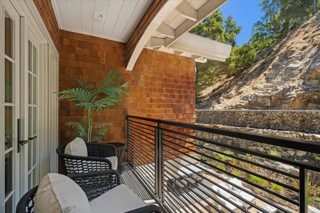 Image 43 of 81 For 17203 Deer Park Road