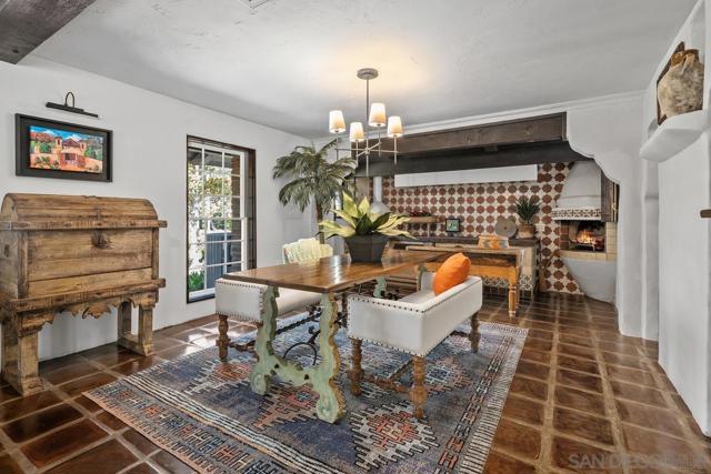 17507 Los Morros, Rancho Santa Fe CA: https://media.crmls.org/mediaz/799b0119-be39-48e6-b312-bc6cae1661dc.jpg