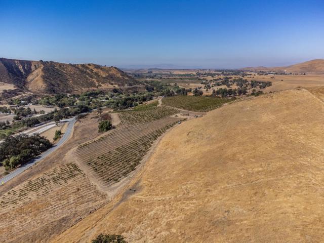 0 Airline Highway, Tres Pinos CA: https://media.crmls.org/mediaz/799c5c00-4967-4bea-b510-c666a31b8211.jpg