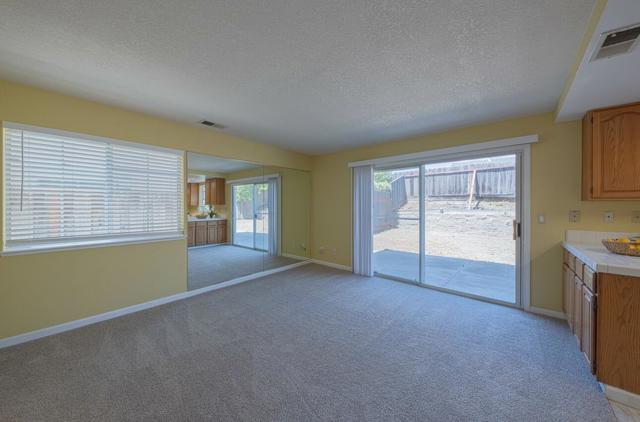 736 Potrero Way, Salinas CA: https://media.crmls.org/mediaz/799d8ba4-1bfa-45b7-a1b2-ce7c8fe86b27.jpg