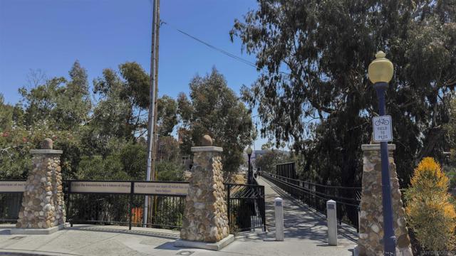 1028 30 Lincoln Ave, San Diego CA: https://media.crmls.org/mediaz/799e6bc6-5193-4b51-b25c-8463afd81f78.jpg