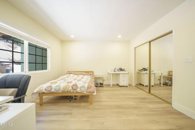 3553 Pontiac Street, La Crescenta CA: https://media.crmls.org/mediaz/799f0365-552c-4d76-8ad8-2f5c0565e932.jpg