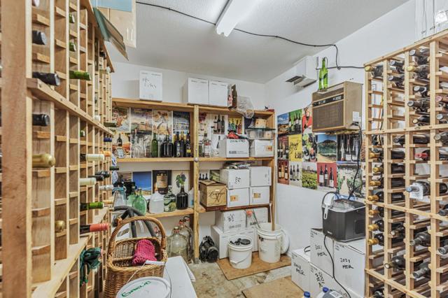 1152 Little River Drive, Hollister CA: https://media.crmls.org/mediaz/79a123c7-4393-46f6-95f1-131ea7edd1db.jpg