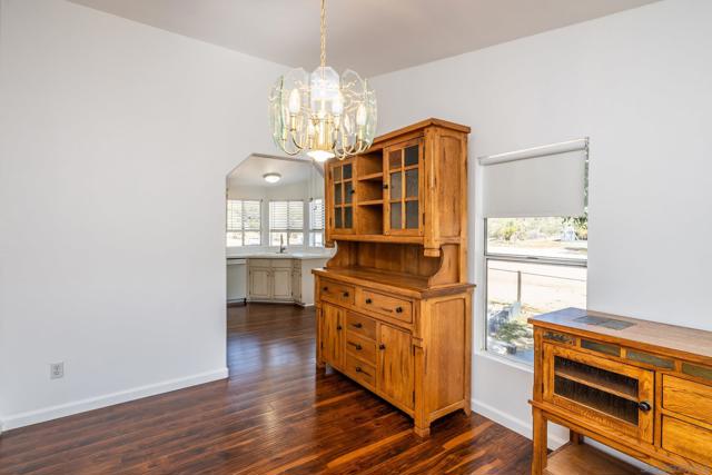 1525 Tea Rose Lane, Jacumba CA: https://media.crmls.org/mediaz/79a2924a-4d4d-4326-a083-147bb2aeac60.jpg