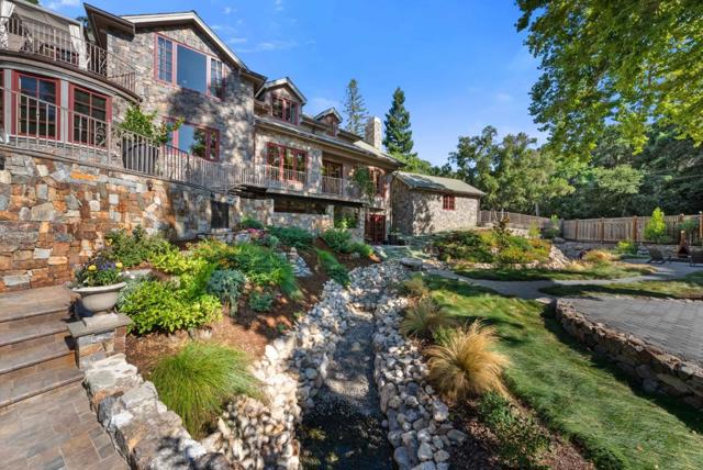 15985 Shannon Road, Los Gatos CA: https://media.crmls.org/mediaz/79a2c247-b586-4e59-8961-87f0208a59cd.jpg