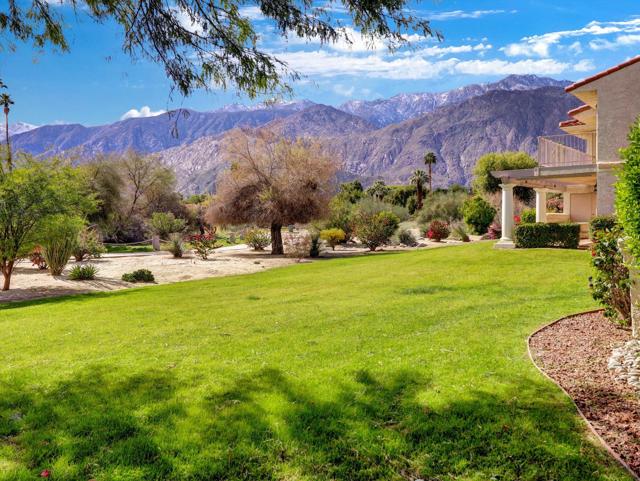 2001 E Camino Parocela, Palm Springs CA: https://media.crmls.org/mediaz/79a49b22-4ff8-40d6-b1a8-4a9b03e43ab7.jpg