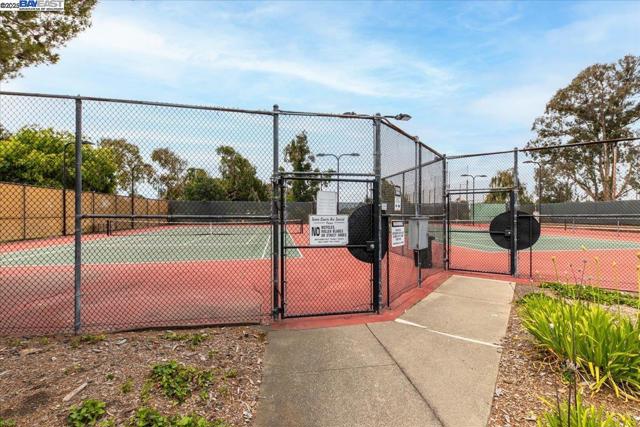 14630 Outrigger Dr., San Leandro CA: https://media.crmls.org/mediaz/79a63d4a-07ee-4e09-a2f0-03ea7a047264.jpg