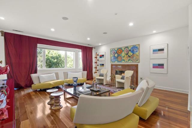 199 Kings Court, San Carlos CA: https://media.crmls.org/mediaz/79a64762-ac2c-4006-bc29-589fc2d389d7.jpg