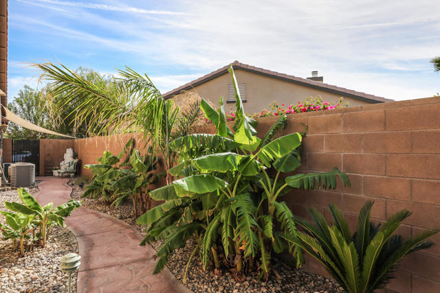 Image 46 of 52 For 83856 Pancho Villa Drive