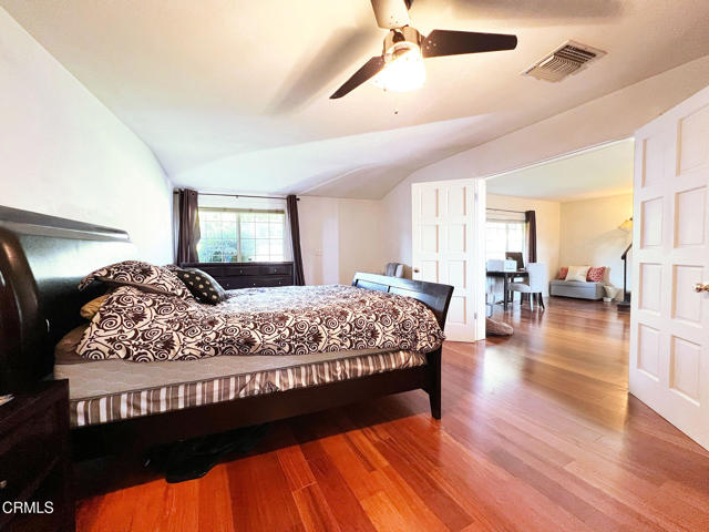 3058 Cloudcrest Road, La Crescenta CA: https://media.crmls.org/mediaz/79a6f62c-d35b-46e8-8bf6-30584144e2b4.jpg