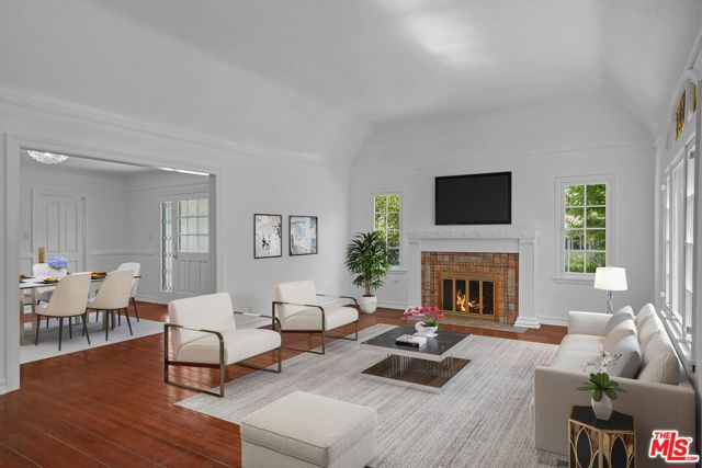 457 15th Street photo 4