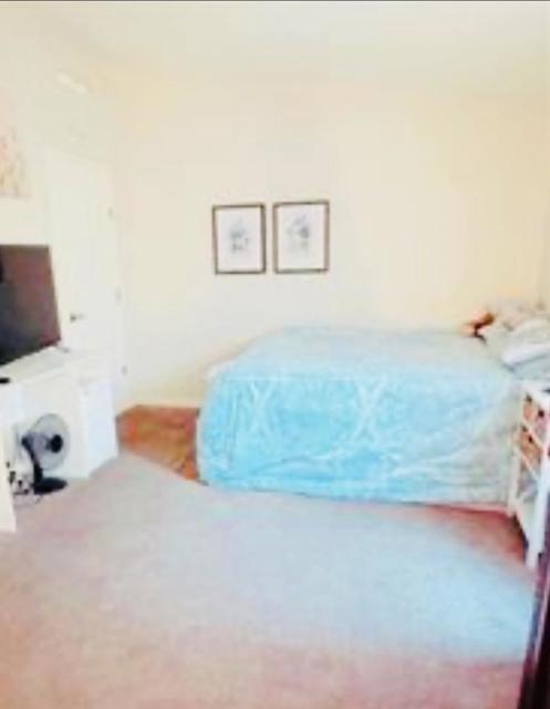 20 Russell Road, Salinas CA: https://media.crmls.org/mediaz/79a7b616-a8c3-48da-bec8-1da6a897e48e.jpg