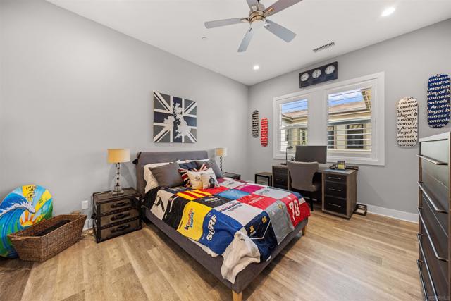 6183 Summit Crest Circle, San Diego CA: https://media.crmls.org/mediaz/79a8353e-3ce9-4416-a6ec-bb203a56f2cb.jpg