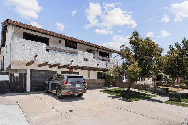 4373 35th St, San Diego CA: https://media.crmls.org/mediaz/79a857d4-e04d-4c12-888a-0db56587519d.jpg