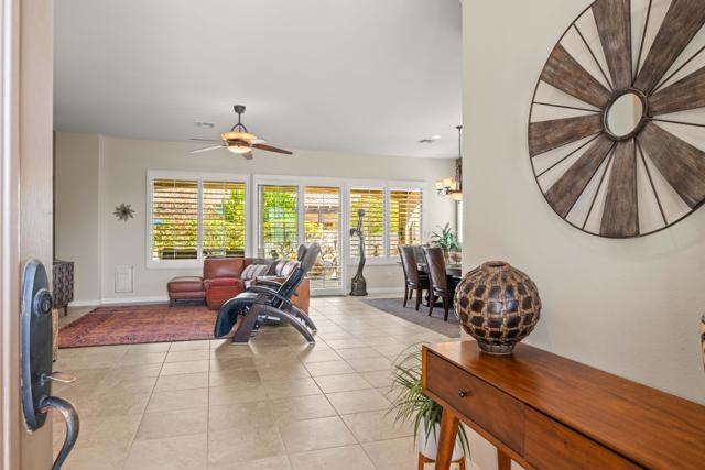 80166 Avenida Aliso, Indio CA: https://media.crmls.org/mediaz/79a87c74-f814-4c53-be4e-2c7f06cbf95b.jpg