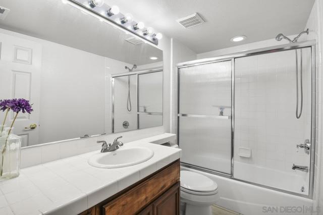 2025 Fabled Waters Dr., Spring Valley CA: https://media.crmls.org/mediaz/79a997ba-d019-4b6a-ab4b-33fac360e773.jpg