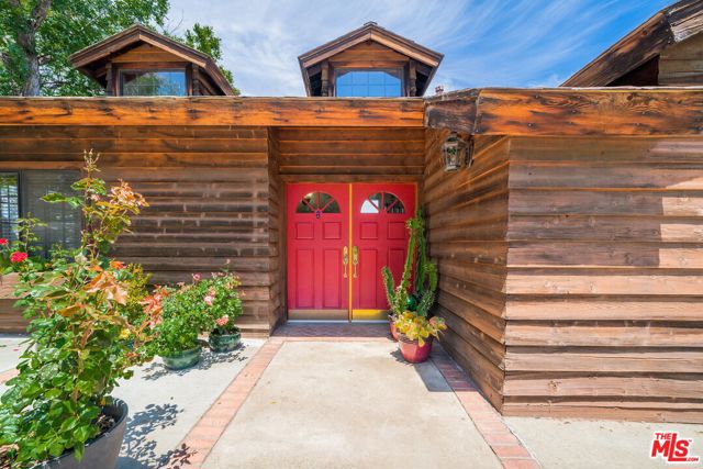 10059 RIVKIND Lane photo 4