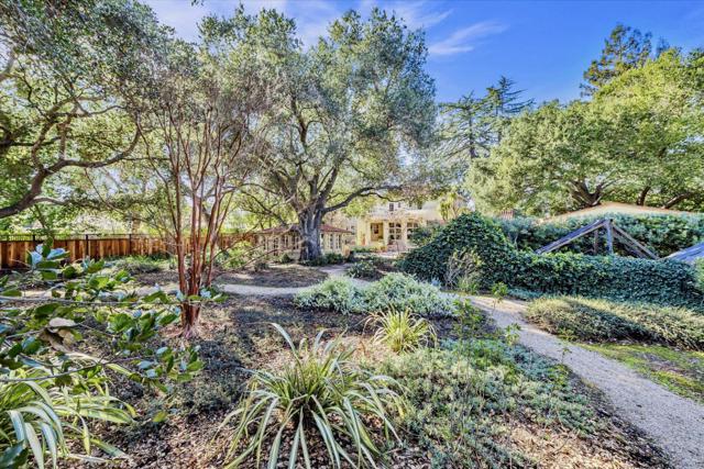 Image 53 of 59 For 125 Los Altos Avenue