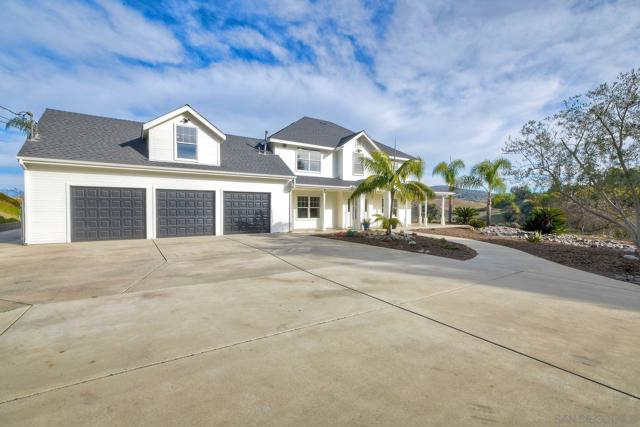 Image 38 of 54 For 2951 Fairview Dr