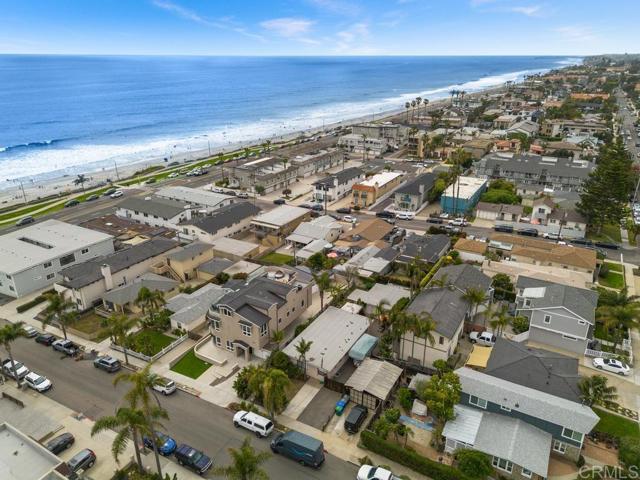152 54 Redwood Avenue, Carlsbad CA: https://media.crmls.org/mediaz/79abdcd2-5287-42b6-b6dc-dd2232223bc0.jpg