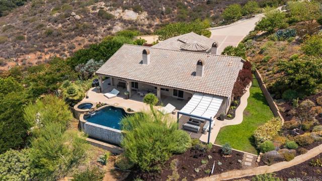 5102 Espinoza Road, El Cajon CA: https://media.crmls.org/mediaz/79ac2c03-552c-4de5-8fa2-1ac6ff371da0.jpg