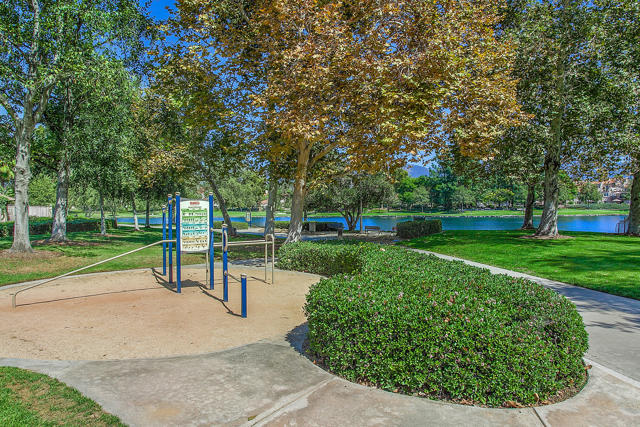 34 Rosa, Rancho Santa Margarita CA: https://media.crmls.org/mediaz/79adb0ad-dfba-4580-a9cc-bab271d2e71b.jpg