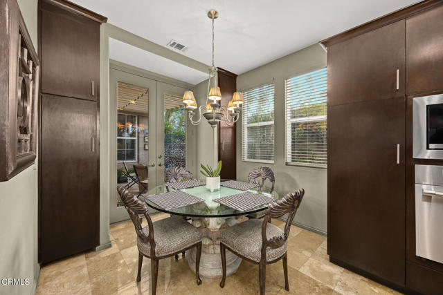 653 Milford Street, Los Angeles CA: https://media.crmls.org/mediaz/79adb4f3-7cb8-4884-aa53-4aca346f0f6f.jpg