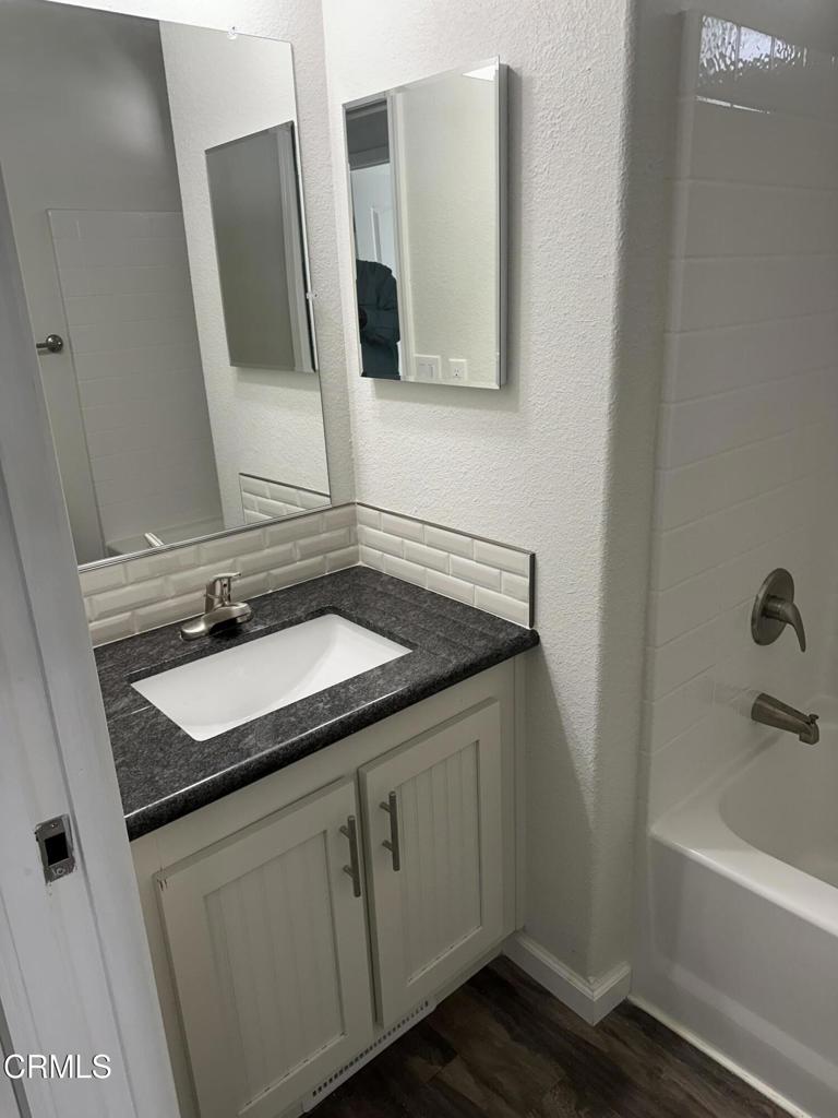 MLS #V1-29738 image #5