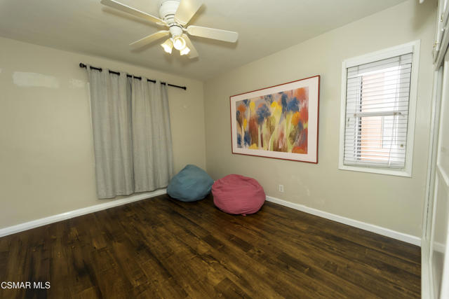 5834 Balcom Avenue, Encino CA: https://media.crmls.org/mediaz/79aec35b-2d86-4d1e-be36-cb24e0f4f07a.jpg
