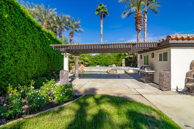 80501 Avenue 48, Indio CA: https://media.crmls.org/mediaz/79aeda3f-34c4-48db-a4a7-5702907cbafb.jpg