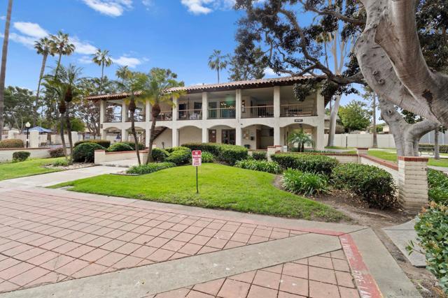 6019 Rancho Mission Rd, San Diego CA: https://media.crmls.org/mediaz/79aeed78-a0bd-463f-a434-3d2fa2eccf1a.jpg