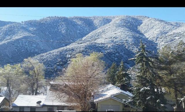 4141 Willow Trail, Frazier Park CA: https://media.crmls.org/mediaz/79af897b-5059-4a1d-987d-4c72efb40977.jpg