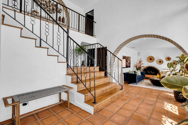 1777 Ridge Road, Palm Springs, CA 92264