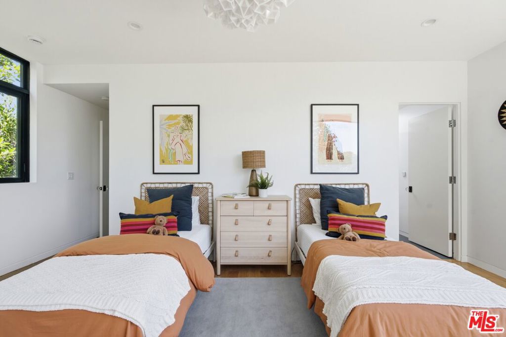 MLS #26860943 image #37