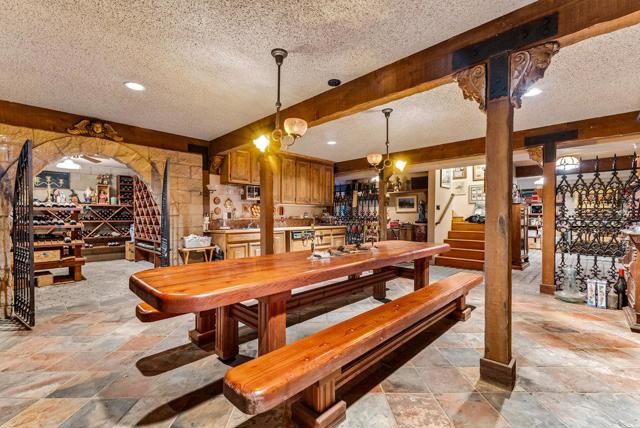 180 Dicicco Terrace, Watsonville CA: https://media.crmls.org/mediaz/79b0091f-a325-4e9f-b23f-4dd800fff3e0.jpg