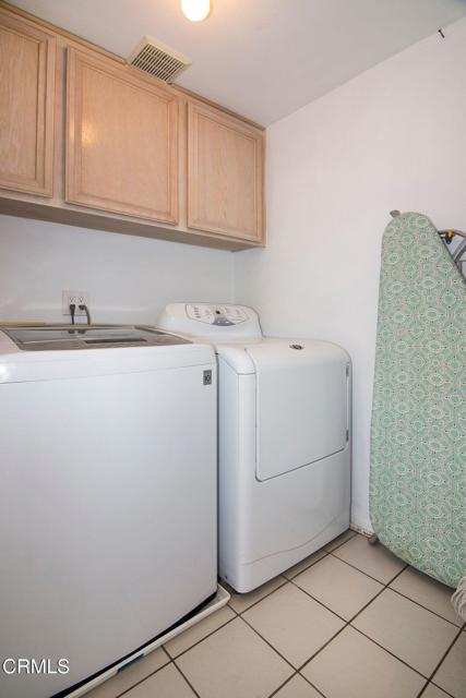 202 S Holliston Avenue, Pasadena CA: https://media.crmls.org/mediaz/79b0aab6-b0fd-405a-a596-55df1424680d.jpg