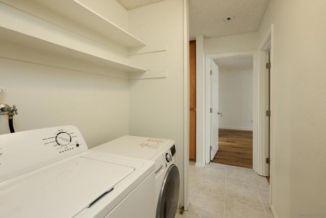 8338 Regents Rd., San Diego CA: https://media.crmls.org/mediaz/79b0bc22-4ca8-4a28-9c5e-733fcaad3dbc.jpg