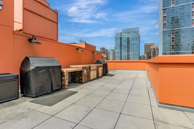 50 Lansing Street, San Francisco CA: https://media.crmls.org/mediaz/79b11a7d-d484-49bf-b522-da66710500ce.jpg