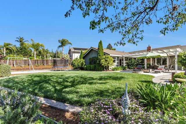 3187 High Meadow Lane, San Jose CA: https://media.crmls.org/mediaz/79b18d83-0328-483f-8da9-19485738542d.jpg