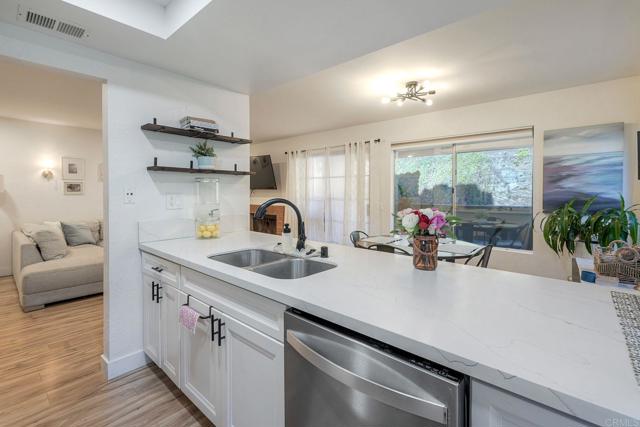 Detail Gallery Image 13 of 30 For 1056 Grape St, San Marcos,  CA 92069 - 2 Beds | 2 Baths