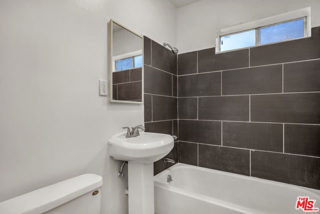 3610 Percy Street, Los Angeles CA: https://media.crmls.org/mediaz/79b1ecb0-390d-4e25-8adb-b2e9bea5ee5f.jpg