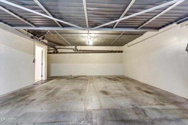 Detail Gallery Image 42 of 43 For 719 E Tujunga #B,  Burbank,  CA 91501 - 3 Beds | 2/1 Baths