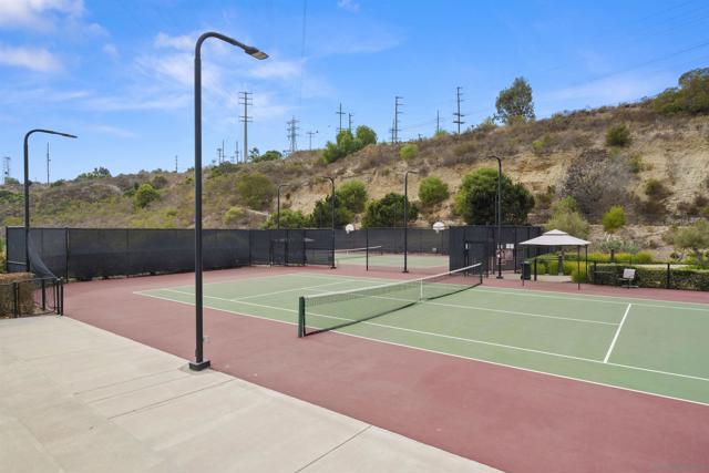 2517 Escala Circle, San Diego CA: https://media.crmls.org/mediaz/79b313c7-9dc1-4ede-ab97-3388b2ae264e.jpg