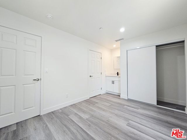 4110 S Normandie Avenue, Los Angeles CA: https://media.crmls.org/mediaz/79b32c38-3106-47ab-b51b-2c88d70f8058.jpg