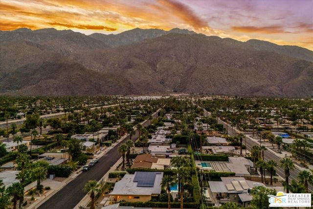 1554 E San Lucas Road, Palm Springs CA: https://media.crmls.org/mediaz/79b3c7ec-bd9d-4512-a95f-8e81923584e4.jpg