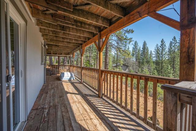 2491 El Dorado Drive, Arnold CA: https://media.crmls.org/mediaz/79b3f7db-e061-4575-b3e4-9722025a993b.jpg