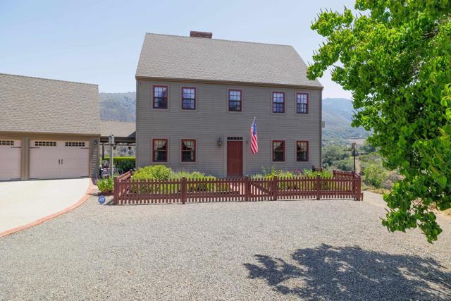 17743 S Mesa Drive, Pauma Valley CA: https://media.crmls.org/mediaz/79b4c34d-18e0-47f5-afa7-81d1adfb115a.jpg
